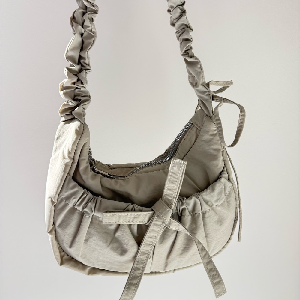Elegant Cream Ruched Adjustable Women's Bag